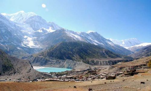Zdjęcie NEPAL / Himalaje / Manang 3540mnpm / pieknie tam jest!
