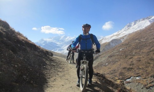 Zdjęcie NEPAL / Annapurna / Thorung Pedi / Rowerami na Thorung La