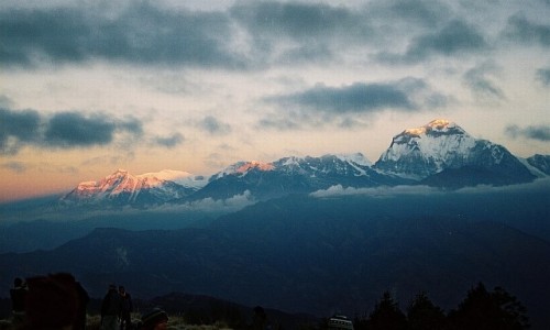 Zdjecie NEPAL / masyw Annapurny / Poon Hill / wschd soca nad Dhaulagiri 