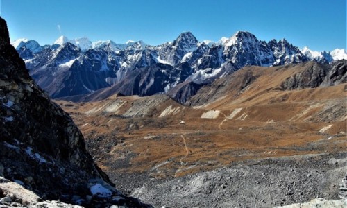 Zdjecie NEPAL / Himalaje, rejon  Ngozumpa Glacier  / Przecz Cho La (5420 m) / Himalaje nieznane (mi)