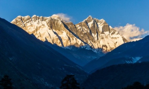 Zdjecie NEPAL / Khumbu / Tengboche / Everest i Lhotse o zachodzie soca