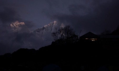 Zdjęcie NEPAL / Khumbu / Dhole / Dhole by night