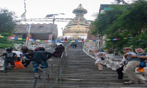 Zdjcie NEPAL / - / Nepal / wokl Manaslau