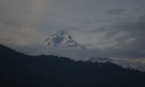Zdjecie NEPAL / Pakhara / Pakhara / Maczapuczara