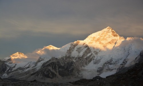 Zdjecie NEPAL / - / himalaje / zlota godzina