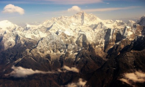 Zdjecie NEPAL / Himalaje / Widok z okna samolotu Buddha Air / Czy jest tu Mount Everest?