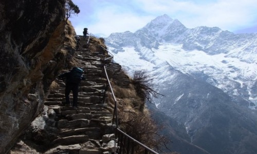 Zdjecie NEPAL / Khumbu / Himalaje / Schody do nieba