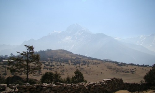 Zdjcie NEPAL / Himalaje / Khumjung / Thamserku