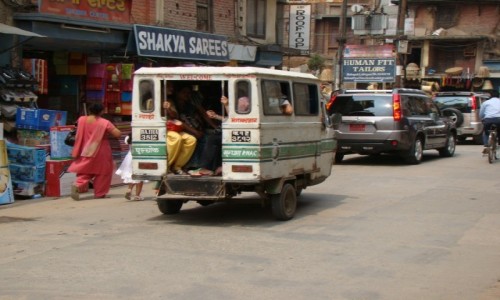 Zdjecie NEPAL / Kathmandu / Kathmandu / Kathmandu tuk tuk