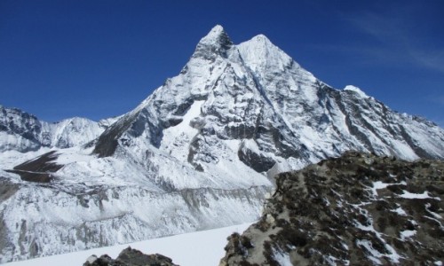 Zdjcie NEPAL / Sagarmatha National Park / w drodze na Island Peak / Ama Dablam i jezioro Imja Tsho
