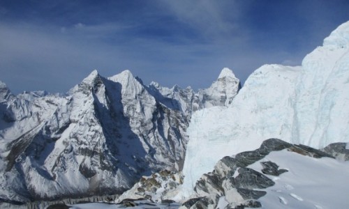 Zdj�cie NEPAL / Sagarmatha National Park / Crampon Point pod Island Peak / Poranek pod Island Peak