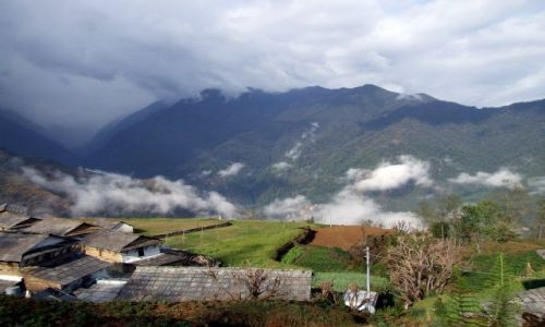 Zdjęcie NEPAL / Trekking wokół Annapurny / Gandrup / Po deszczu
