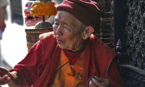 Zdjęcie NEPAL / brak / Stiupa BOUDINATH / Stary Mnich