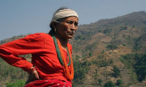 Zdjęcie NEPAL / brak / W drodze do Katmandu / Nepalka