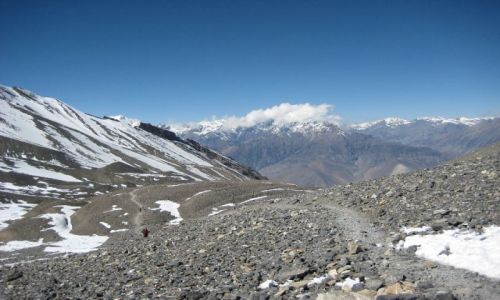 Zdjęcie NEPAL / Himalaje / Thorung La Pass / widok z przełęczy Thorung La na pn-zach. część Himalajów