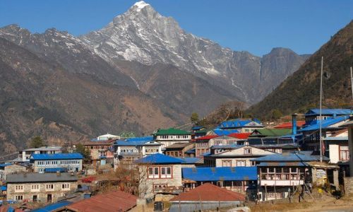 Zdjecie NEPAL / Khumbu Valley / Lukla / Lukla
