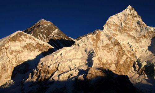 Zdjecie NEPAL / Himalaje Npelau / Solo Khumbu- Everest trekking / Everest i nuptse