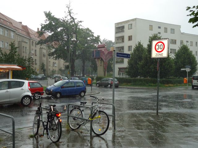Zdjęcia: Spandau, Berlin, Pada, NIEMCY Zdjęcia: Spandau, Berlin, Pada, NIEMCY
