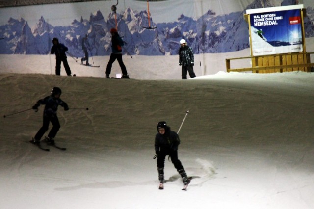 Zdj cia: Wittenburg, Pojezierze Meklemburskie, Alpincenter, czyli narty pod dachem, NIEMCY