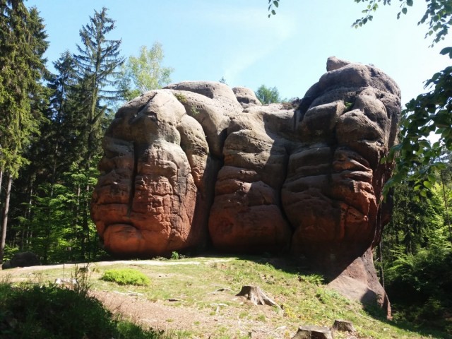 Zdj cia: Oybin, Góry Żytawskie, Kamienne kielichy, NIEMCY Zdj cia: Oybin, Góry Żytawskie, Kamienne kielichy, NIEMCY