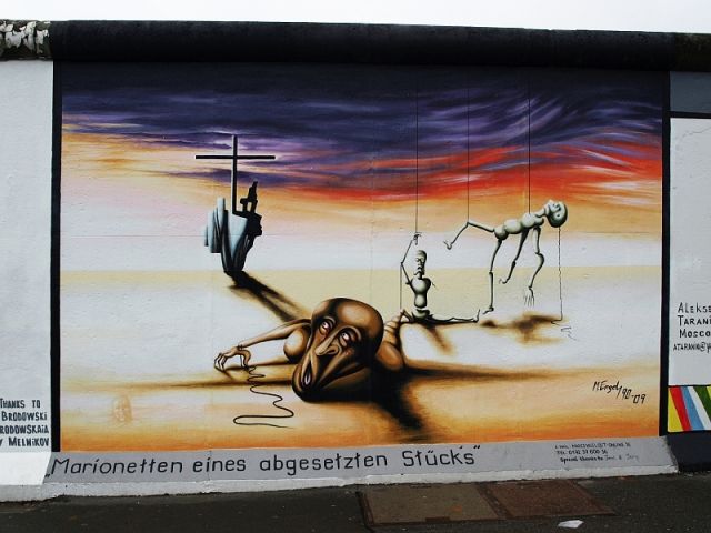 Zdjęcia: Berlin, obrazki z galeri muru, NIEMCY Zdjęcia: Berlin, obrazki z galeri muru, NIEMCY