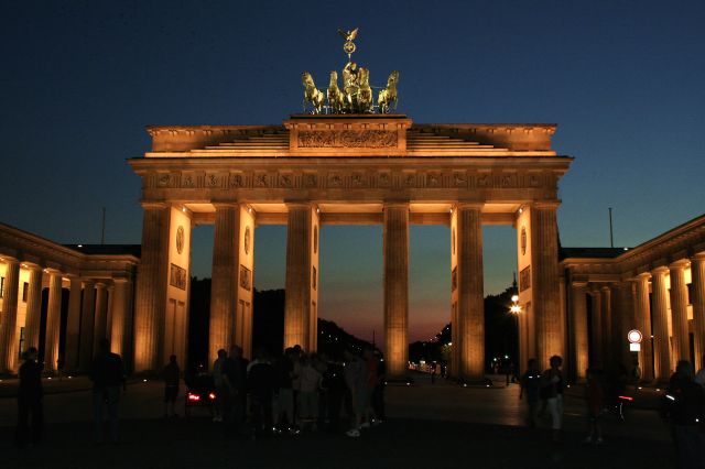 Zdjęcia: Berlin, Brama Brandenburska nocą, NIEMCY Zdjęcia: Berlin, Brama Brandenburska nocą, NIEMCY
