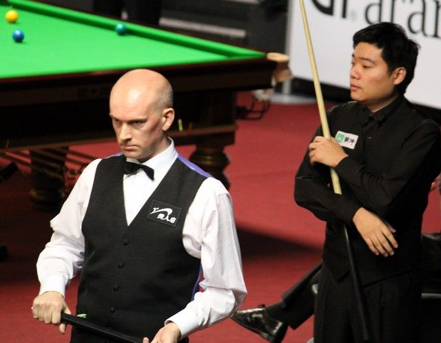 Zdjęcia: Berlin, Brandenburgia, German Masters - Ding Junhui i Peter Ebdon, NIEMCY Zdjęcia: Berlin, Brandenburgia, German Masters - Ding Junhui i Peter Ebdon, NIEMCY