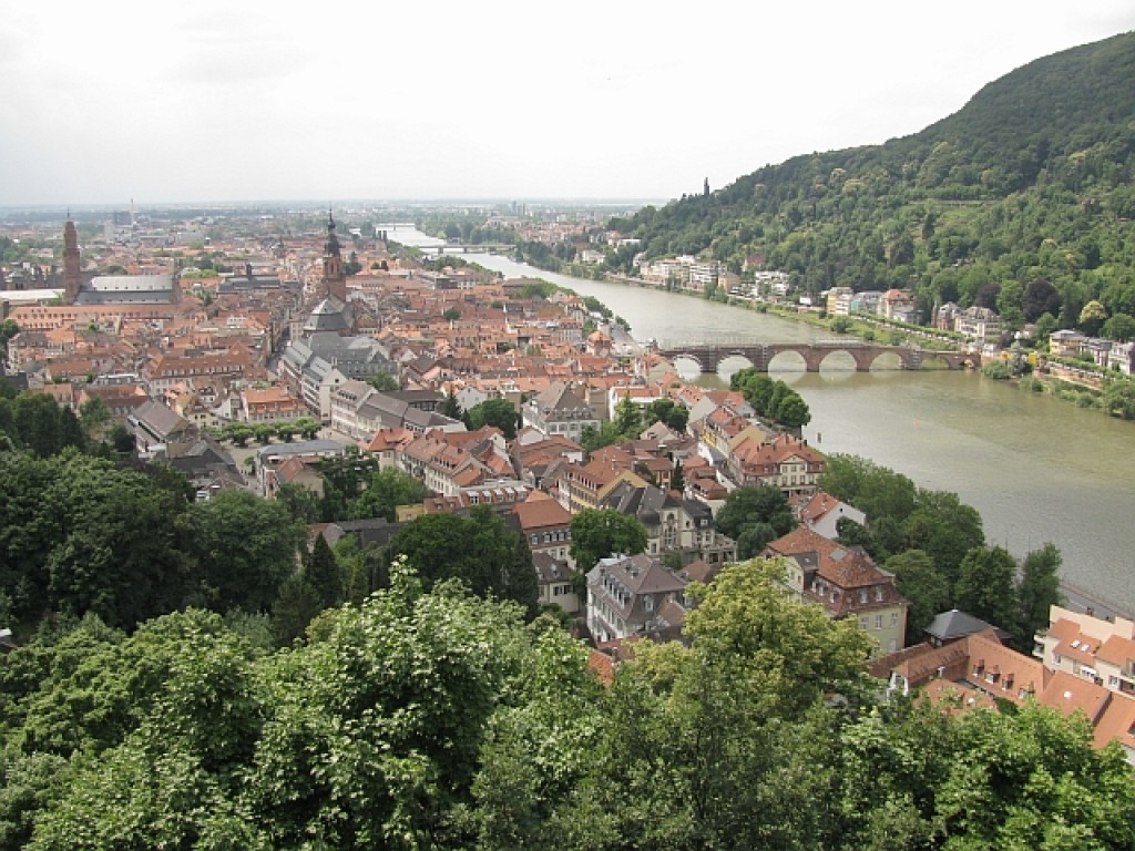 Zdjęcia: Heidelberg, Badenia - Wirtembergia, widok na Neckar, NIEMCY Zdjęcia: Heidelberg, Badenia - Wirtembergia, widok na Neckar, NIEMCY