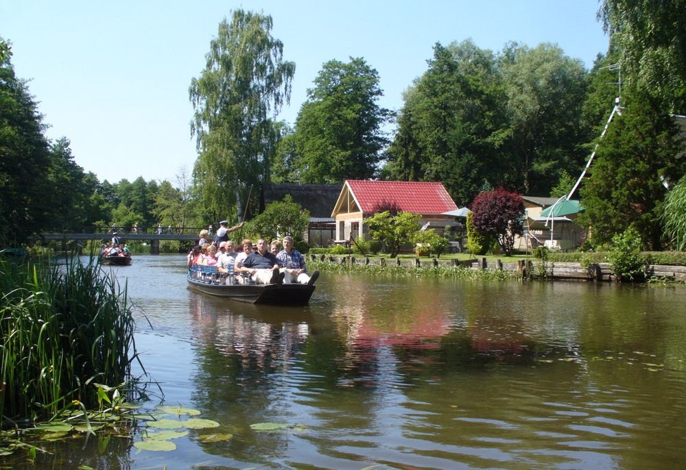 Zdjęcia: Spreewald, Łużyce Dolne, Komunikacja na łodziach kanałami, NIEMCY Zdjęcia: Spreewald, Łużyce Dolne, Komunikacja na łodziach kanałami, NIEMCY