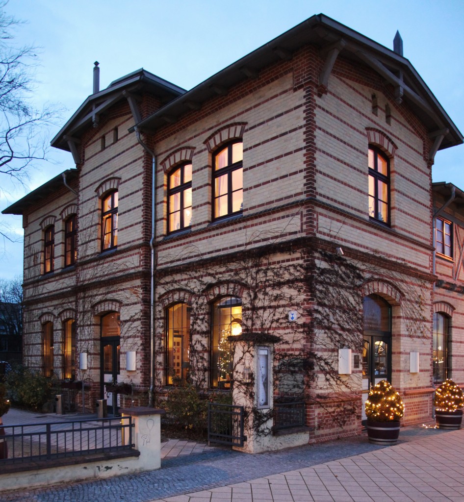 Zdjęcia: Schwerin, Pojezierze Meklemburskie, Dawna pralnia książęca, obecnie restauracja, NIEMCY Zdjęcia: Schwerin, Pojezierze Meklemburskie, Dawna pralnia książęca, obecnie restauracja, NIEMCY
