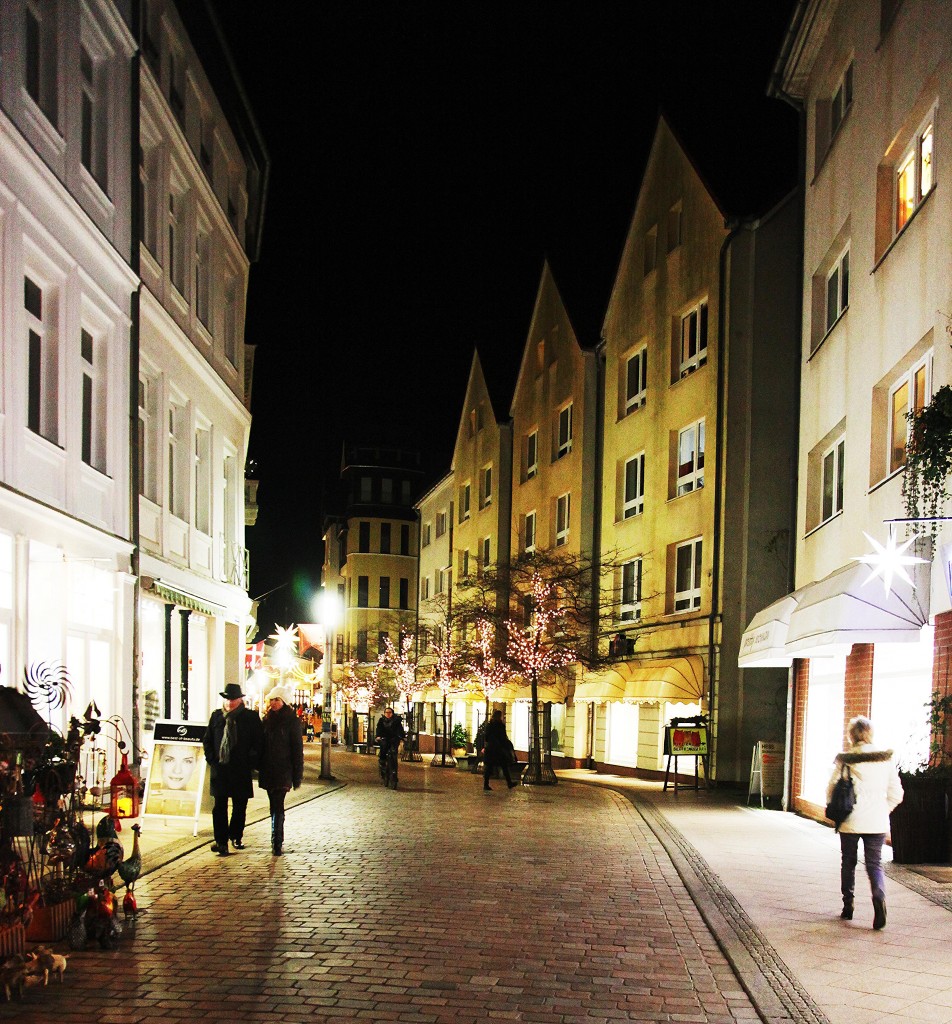 Zdjęcia: Schwerin, Pojezierze Meklemburskie, Nocny spacer, NIEMCY Zdjęcia: Schwerin, Pojezierze Meklemburskie, Nocny spacer, NIEMCY