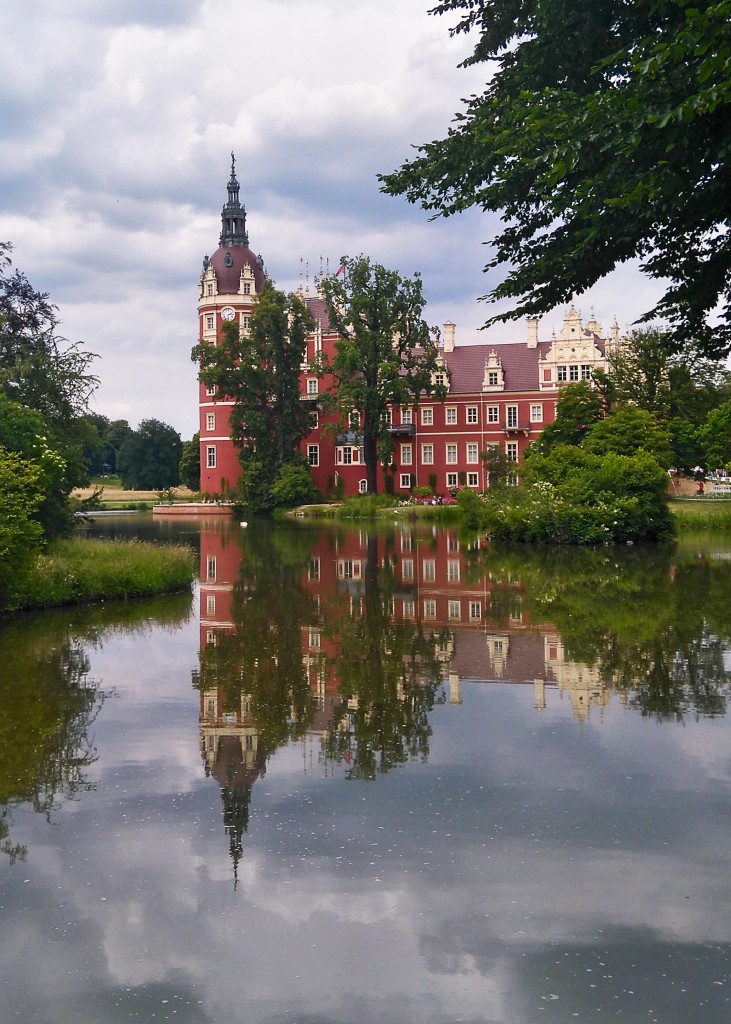 Zdjęcia: Park Mużakowski, Saksonia, Zamek Bad-Muskau, NIEMCY Zdjęcia: Park Mużakowski, Saksonia, Zamek Bad-Muskau, NIEMCY