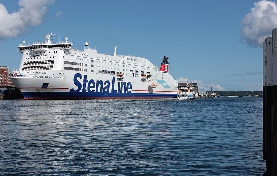 Zdjęcia: Port morski, Kiel, Kilonia - Niemcy - prom morski, NIEMCY Zdjęcia: Port morski, Kiel, Kilonia - Niemcy - prom morski, NIEMCY