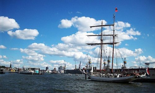 Zdjecie NIEMCY / Hamburg /   / Port w Hamburgu