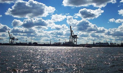Zdjcie NIEMCY / Hamburg / Blohm und Voss / Port w Hamburgu