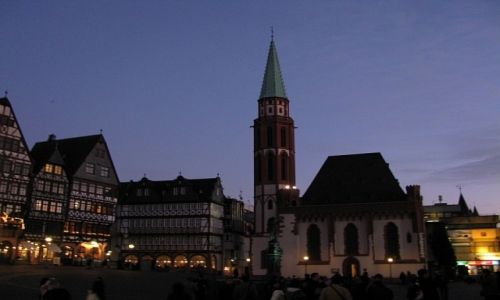 Zdjęcie NIEMCY / Hesja / Frankfurt nad Menem / Frankfurt nocą