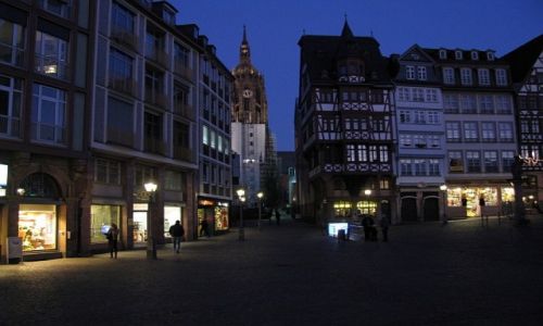Zdjęcie NIEMCY / Hesja / Frankfurt nad Menem / Frankfurt nocą