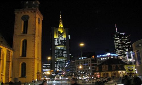 Zdjęcie NIEMCY / Hesja / Frankfurt nad Menem / Frankfurt nocą