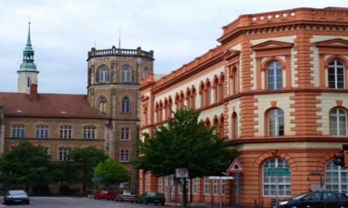 Zdj�cie NIEMCY / �u�yce G�rne / G�rlitz / Gorlitz - Gimnazjum Augustum i koscio� �w. Tr�jcy
