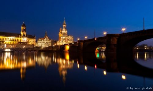 Zdjcie NIEMCY / Sachsen / Dresden / Altstadt mit Augustusbrcke