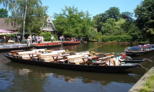 Zdjcie NIEMCY / Spreewald – kraina geograficzna uyc Dolnych / Spreewald / odzie czekaj.
