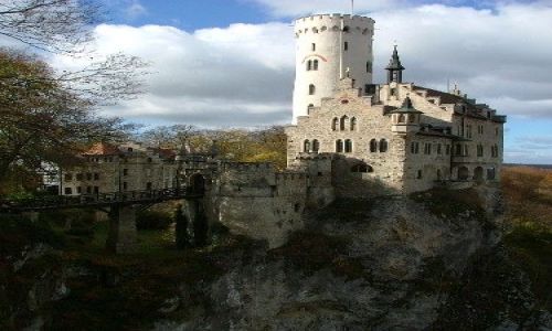 Zdjecie NIEMCY / brak / Lichtenstein / Jak u Disneya