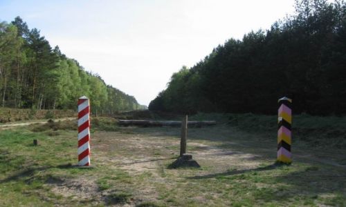 Zdjęcie NIEMCY / Zachodniopomorskie/ Niemcy / przejście graniczne w Dobieszczynie / Na granicy