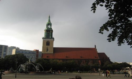 Zdjęcie NIEMCY / Berlin / Alexanderplatz / Marienkirche (Kościół Mariacki)