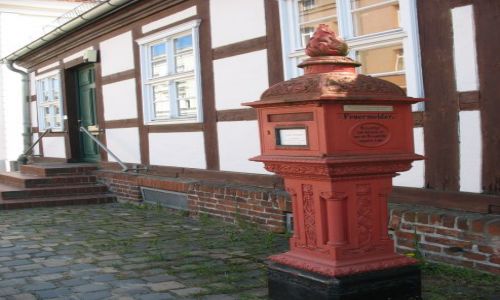 Zdjęcie NIEMCY / SPANDAU / SPANDAU / skrzynka na listy #2