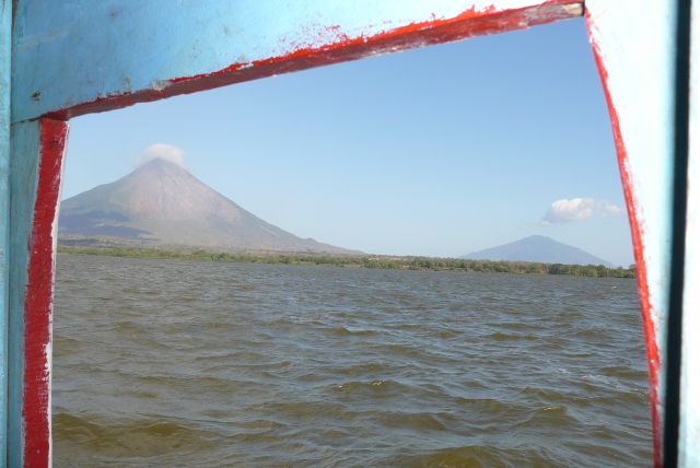 Zdjęcia: z promu, Ometepe, nasz cel, NIKARAGUA Zdjęcia: z promu, Ometepe, nasz cel, NIKARAGUA