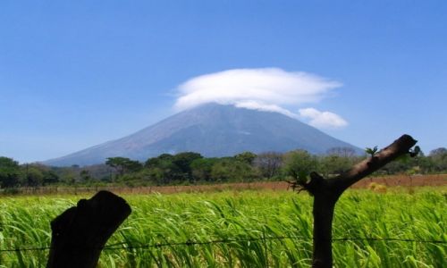 Zdjecie NIKARAGUA / - / Ometepe Island / Wulkan Concepcion