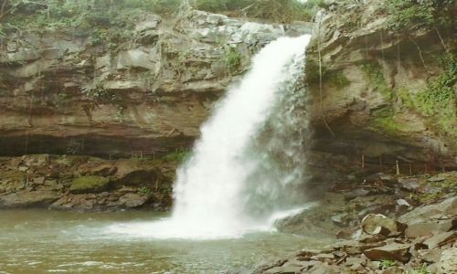 Zdjecie NIKARAGUA / Matagalpa / Matagalpa / Wodospad na rzece Santa Emilia