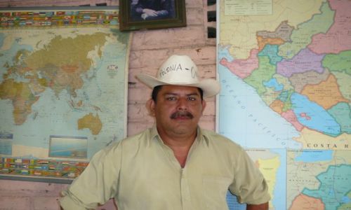 Zdjęcie NIKARAGUA / Ometepe / Przy  mapie / Miś Macho