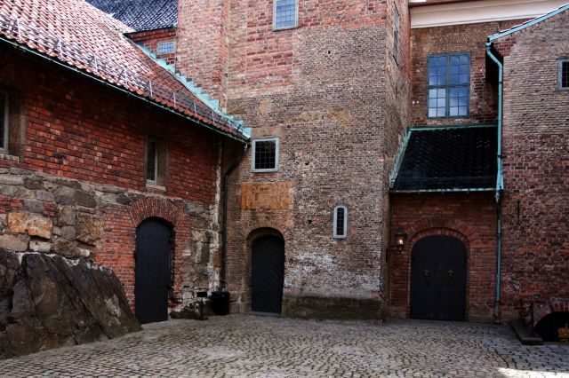 Zdjęcia: Oslo, Dziedziniec, NORWEGIA Zdjęcia: Oslo, Dziedziniec, NORWEGIA